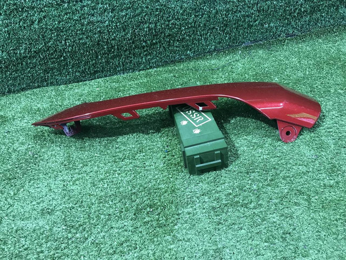 Накладка переднего бампера RR Evoque 2 (2018-2024)