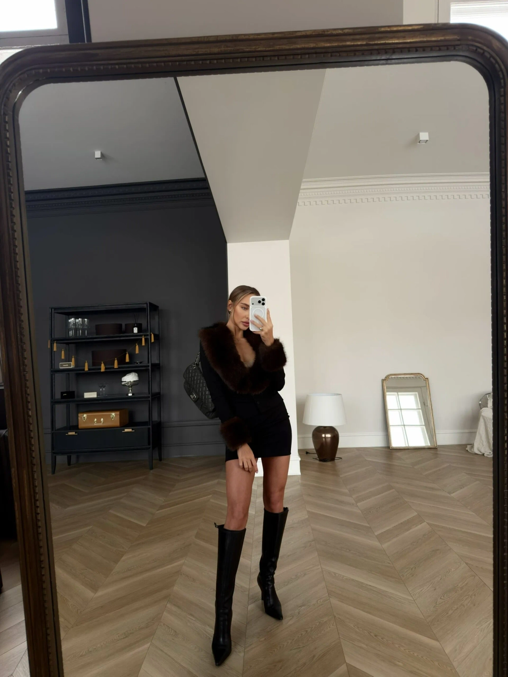 Юбка мини на резинке, Черный