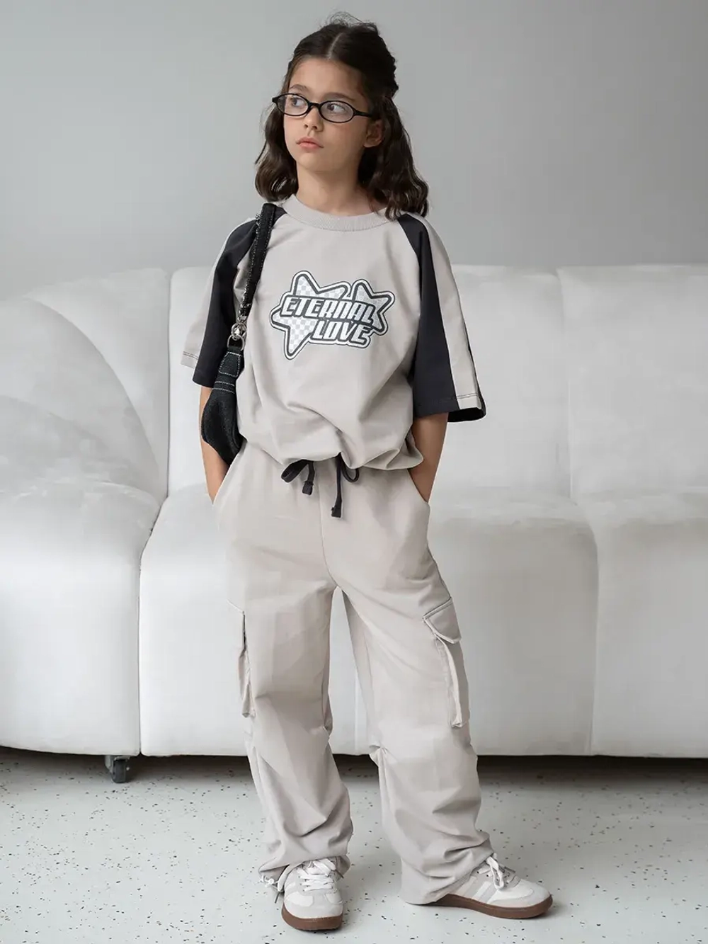 Костюм для девочки, футболка и штаны