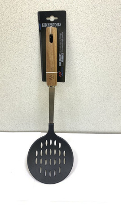 Шумовка пласт. MQ86