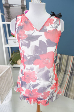 Топ Froggi с цветами 46 размер