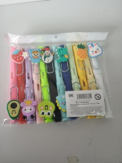 Набор вечных карандашей 12 штук с ПВХ игрушками