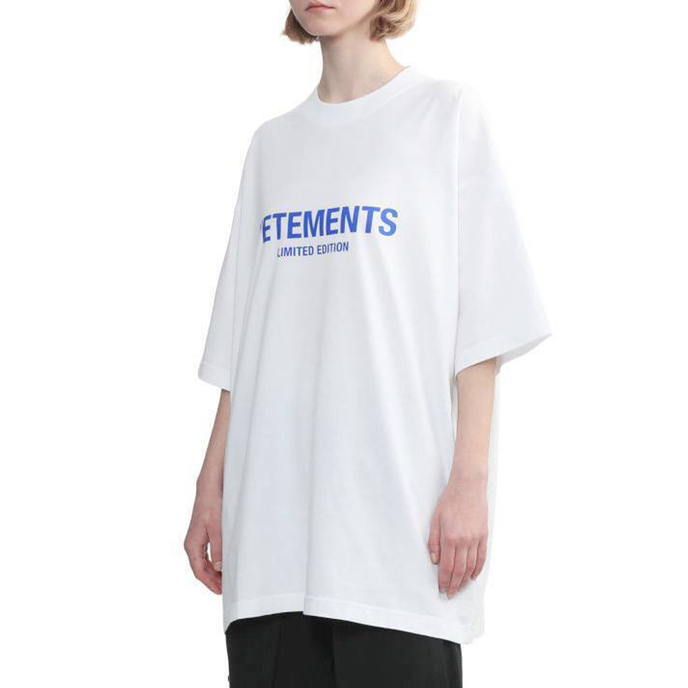Футболка Vetements
