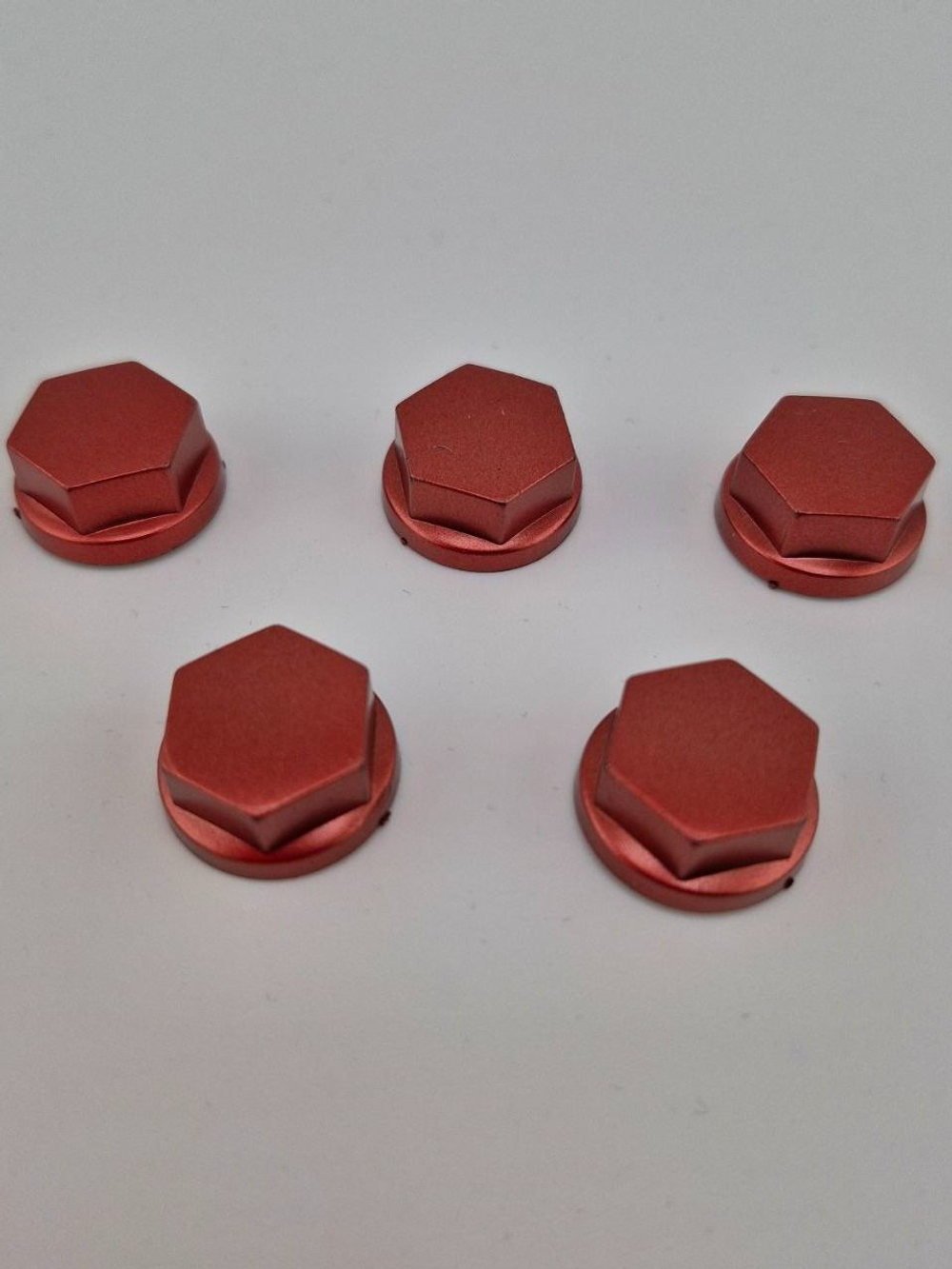 Колпачки на гайки и болты декоративные