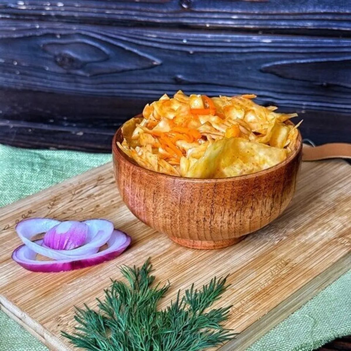 Фотография Капуста по-корейски острая / 1 кг купить в магазине Афлора