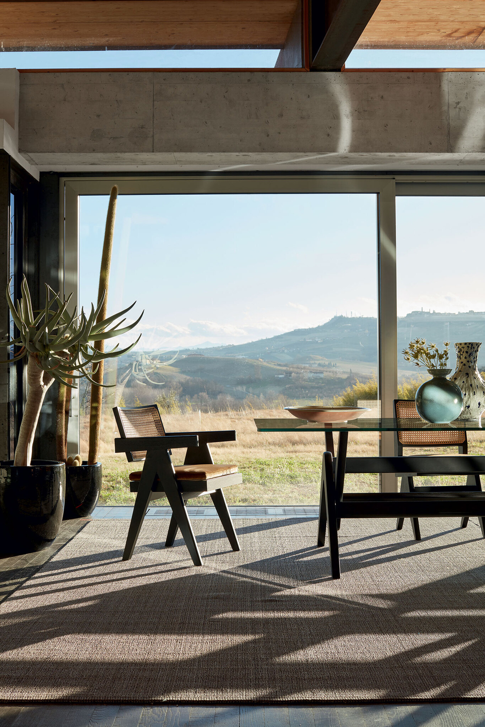 Стол Cassina CAPITOL COMPLEX TABLE