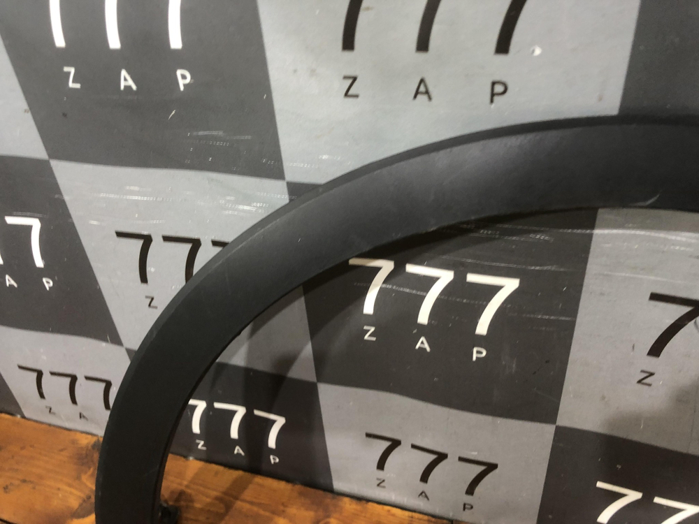 Накладка крыла заднего левого Renault Arkana 19-нв Б/У Оригинал 3017174200