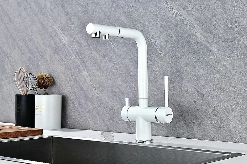 Смеситель для кухни Paulmark Serpentine Se213222-WH белый матовый