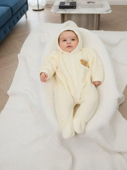 Комбинезон для малышей. Комбинезон для новорожденных