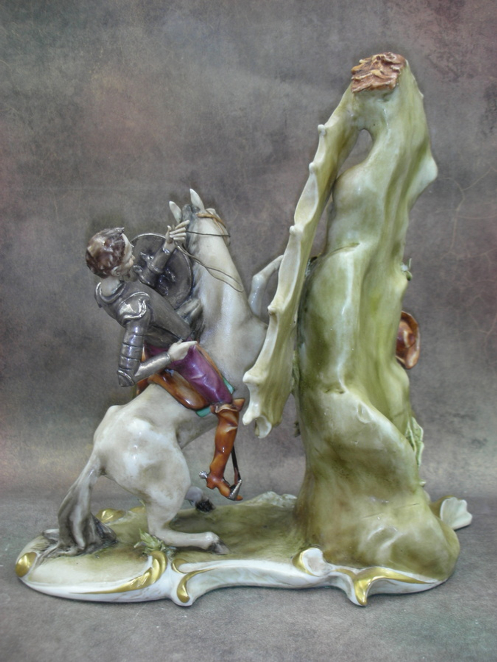 Статуэтка. Фарфор. Дон Кихот и Санчо Панса. Capodimonte. Италия