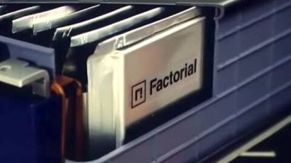 Электрокары Mercedes смогут ездить на 80% дольше с новыми аккумуляторами