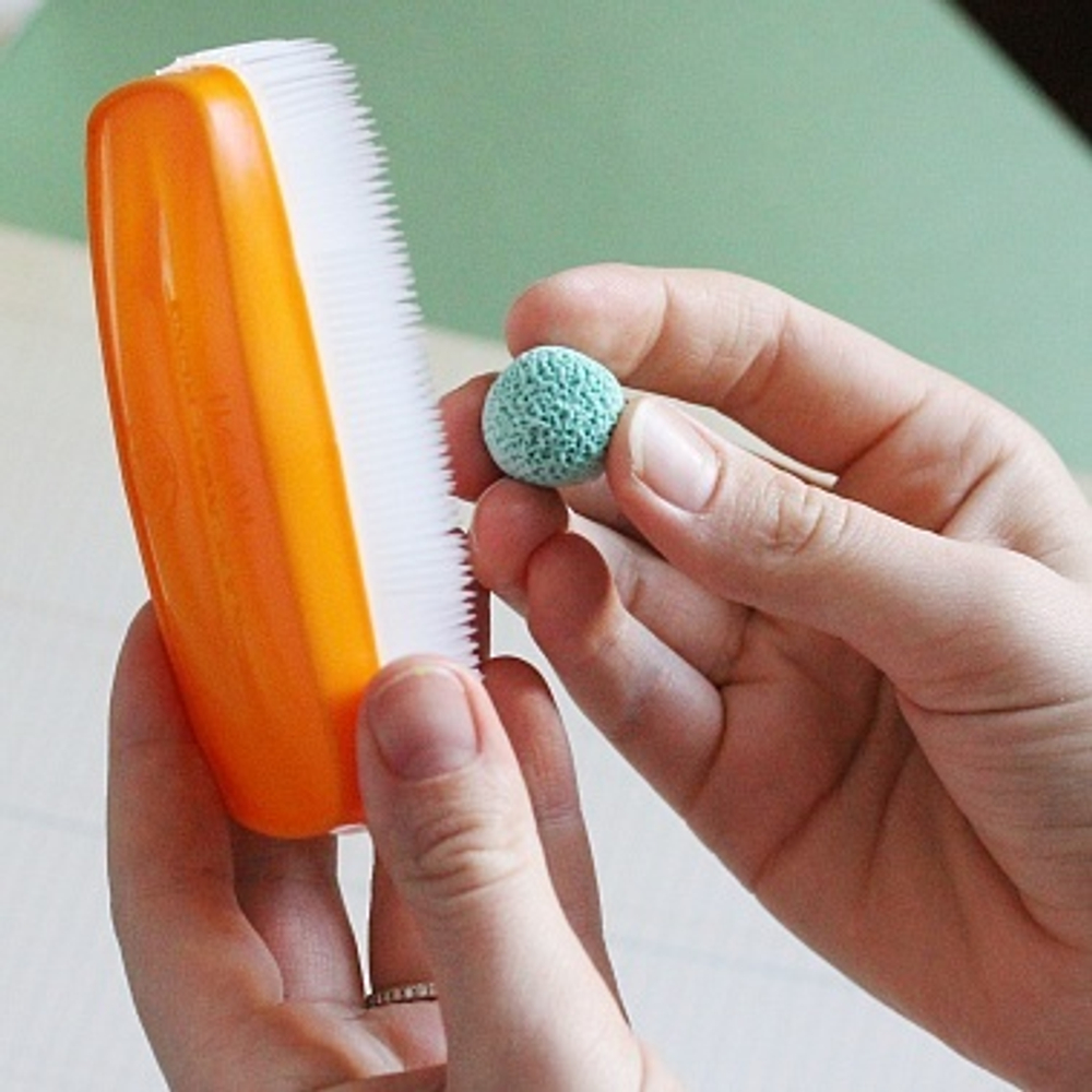 Текстурная щетка (для ногтей)