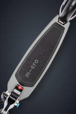 Самокат Micro Classic неохром черный