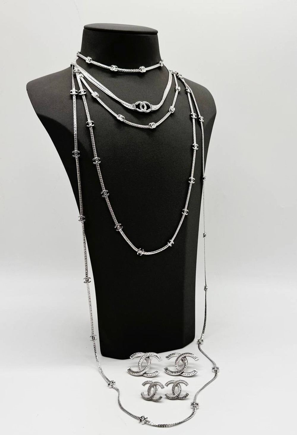 Серьги CHANEL