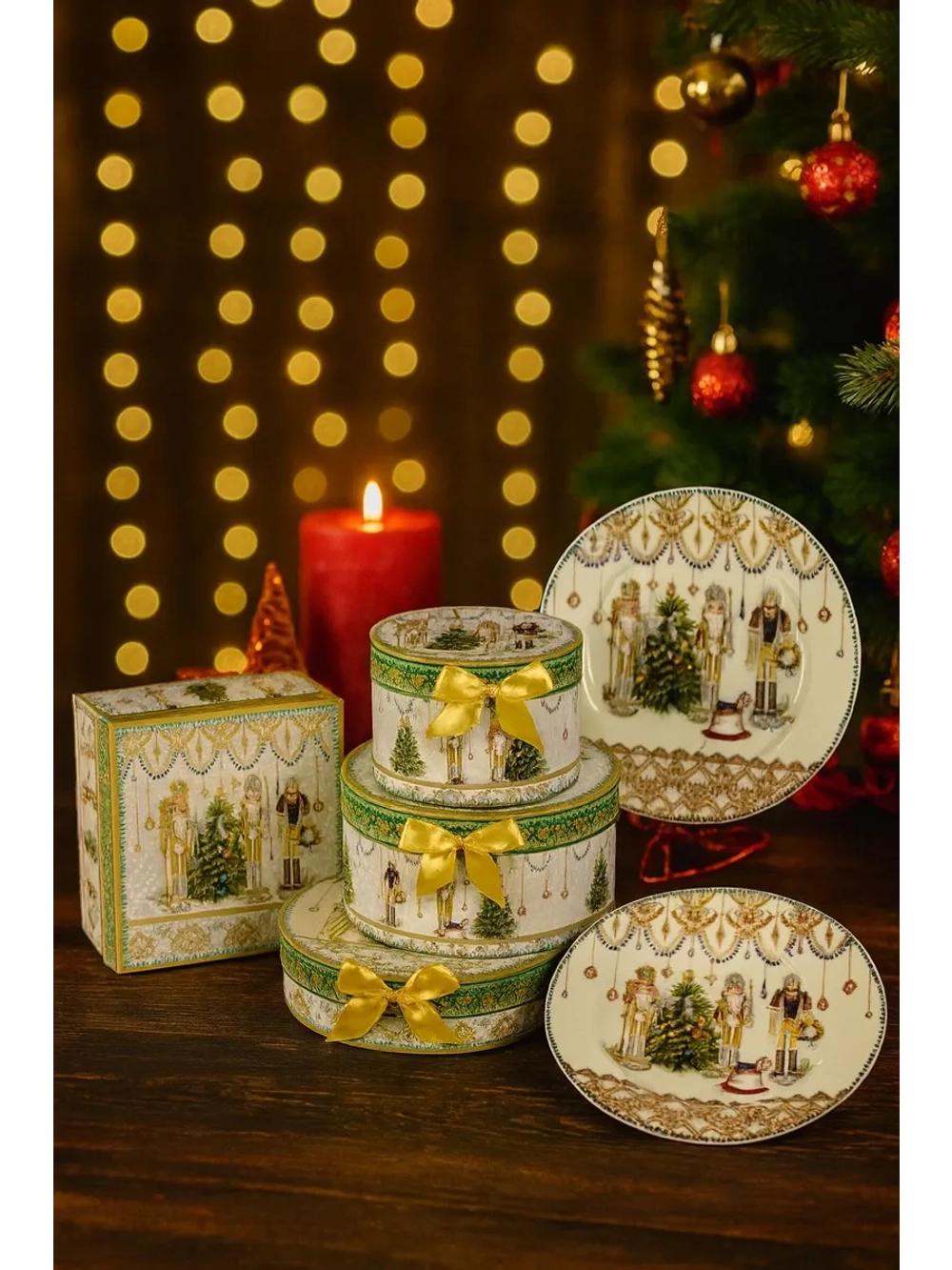 Новогодний набор из двух тарелок