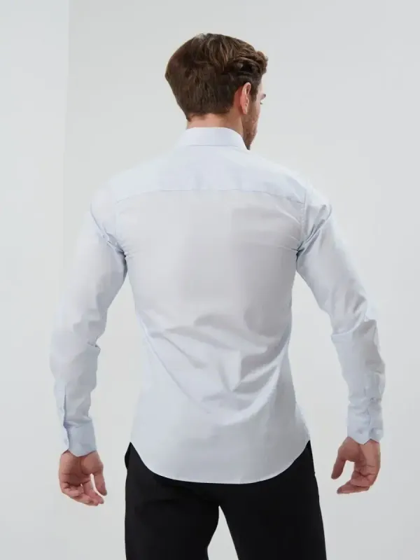 Рубашка приталенная SLIM FIT с длинным рукавом, светло-голубая