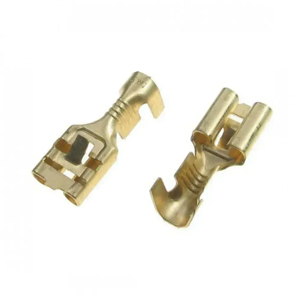 Клемма автомобильная / Набор контактов штыревых 6.3 мм (папа) 50 шт + гнездовых (мама) 6.3 мм. с фиксирующим элементом 50 шт