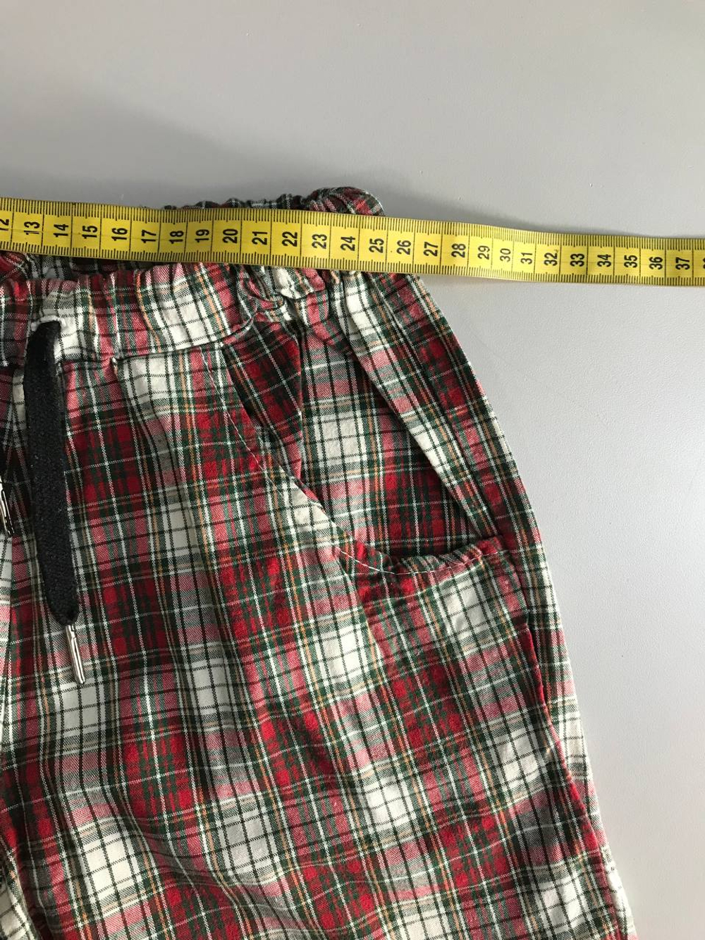 Шорты в клетку, визуально на 6/7 лет