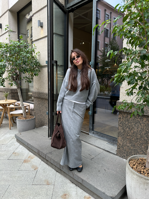 Джемпер из шерсти укороченный светло-серый