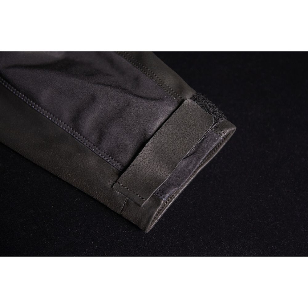 Synthhawk / Черный