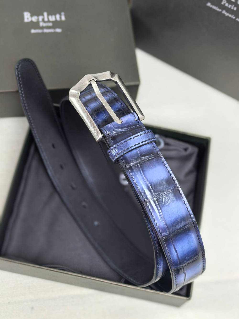 Ремень из коровьей кожи с ручной окраской