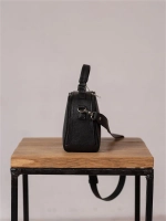 Сумка женская кросс боди через плечо на ремне из экокожи повседневная и деловая для женщины