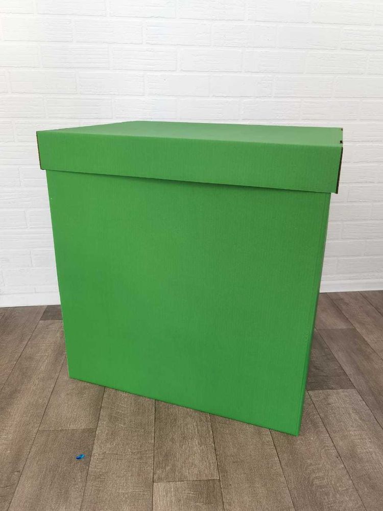 Большая коробка сюрприз для шаров зеленая (60х80) с надписью и бантом (оформленная)
