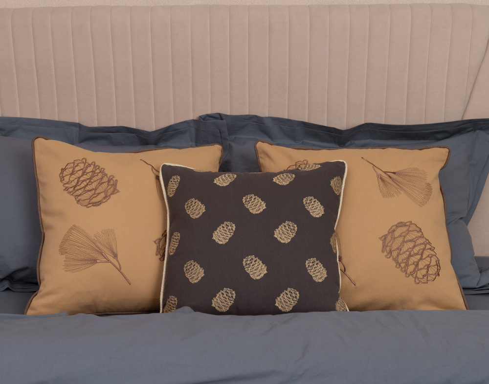 Подушка "Дубрава"