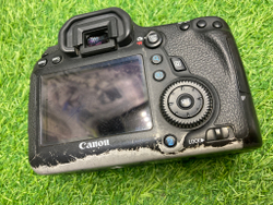 Canon EOS 6D (С дефектом)