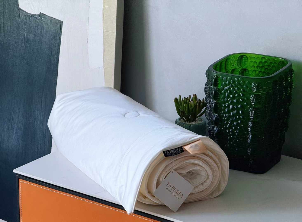 Легкое одеяло Silky 200x230 | белый