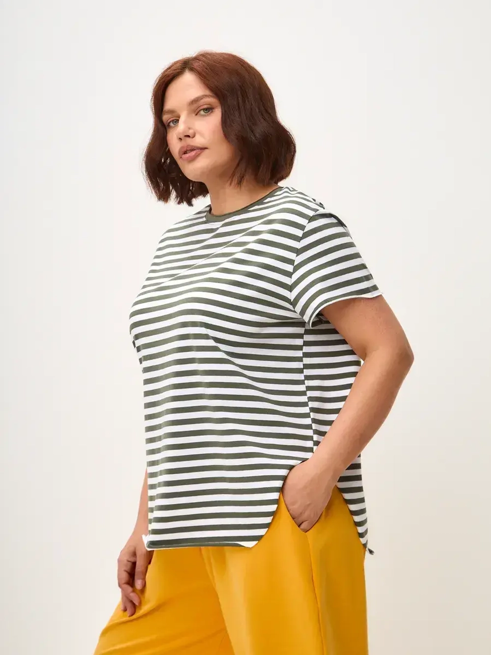 Футболка дизайнерская тельняшка оверсайз с фигурным низом