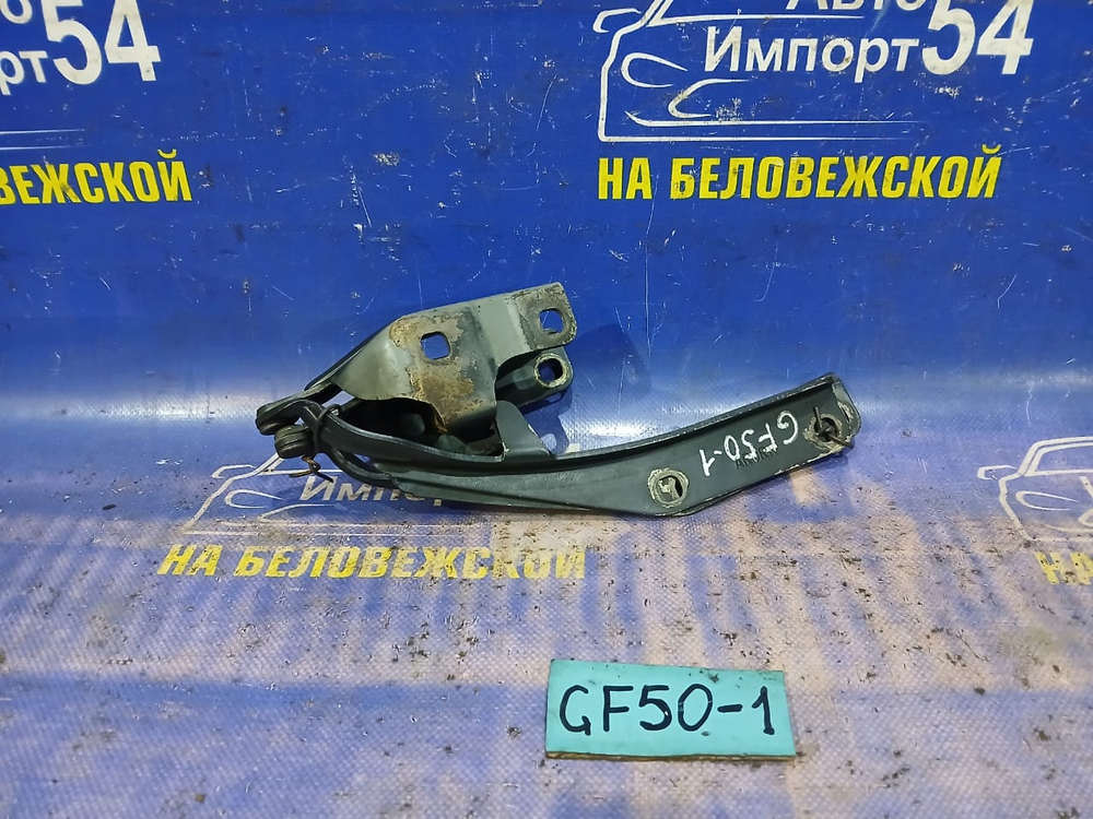 Петля капота правая NISSAN CIMA 2002