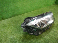 Фара правая Mercedes GLA x156 (2017-2020) LED