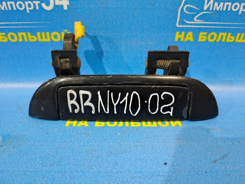 Ручка двери задней правой внешняя NISSAN WINGROAD 1996
