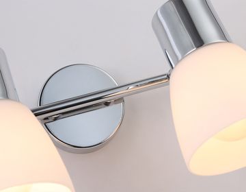 Настенно-потолочный спот 2*E27 TR3963 CH/FR хром/белый матовый 200*105*200 Traditional Ambrella