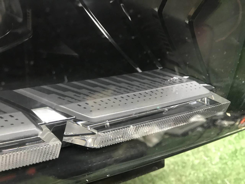Битая Фара правая Geely Monjaro (2021-н.в.) LED