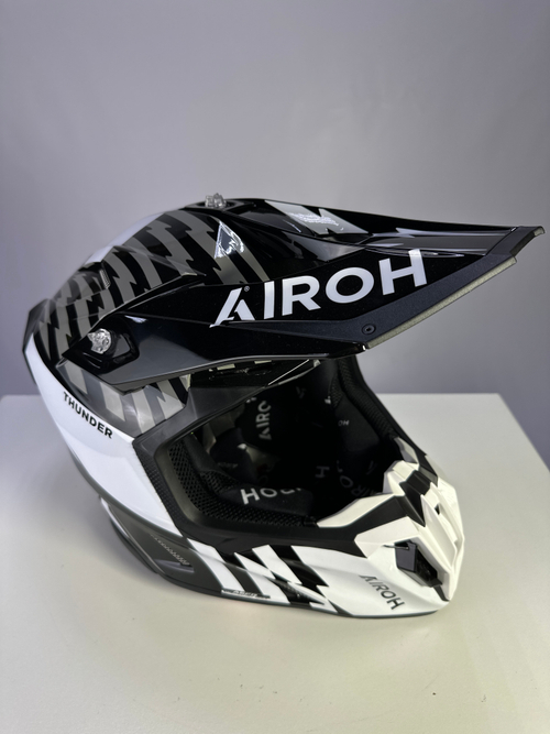 Шлем Airoh TWIST 3 THUNDER Black/White Glossy, L