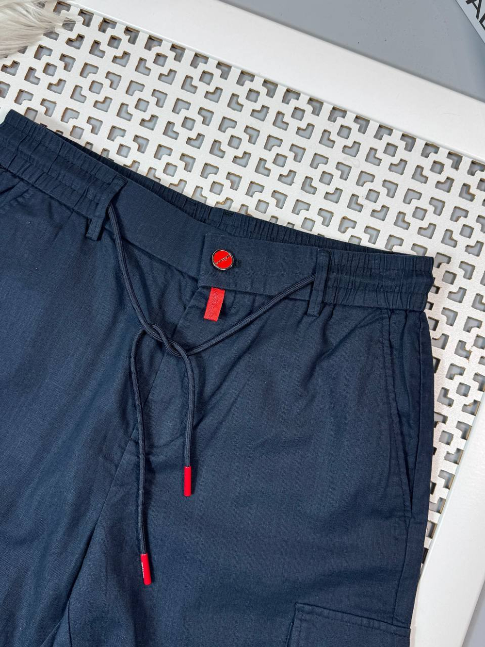 Льняные шорты Kiton