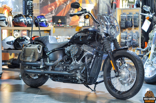Harley-Davidson Street Bob, 2020