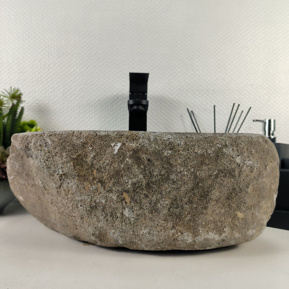 Раковина из речного камня RS-64933 40*31*16 0856
