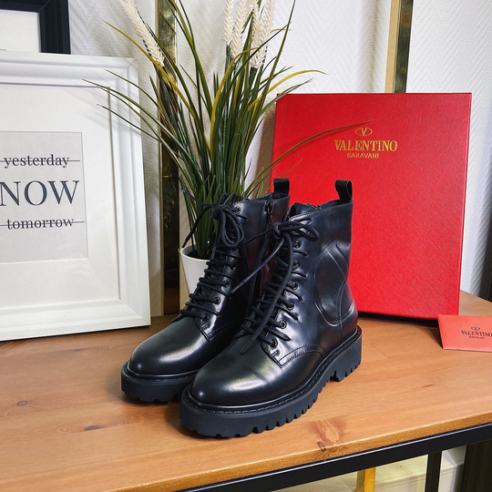 Кожаные ботинки