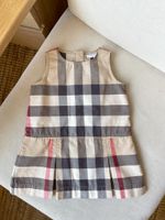 Платье Burberry, 74