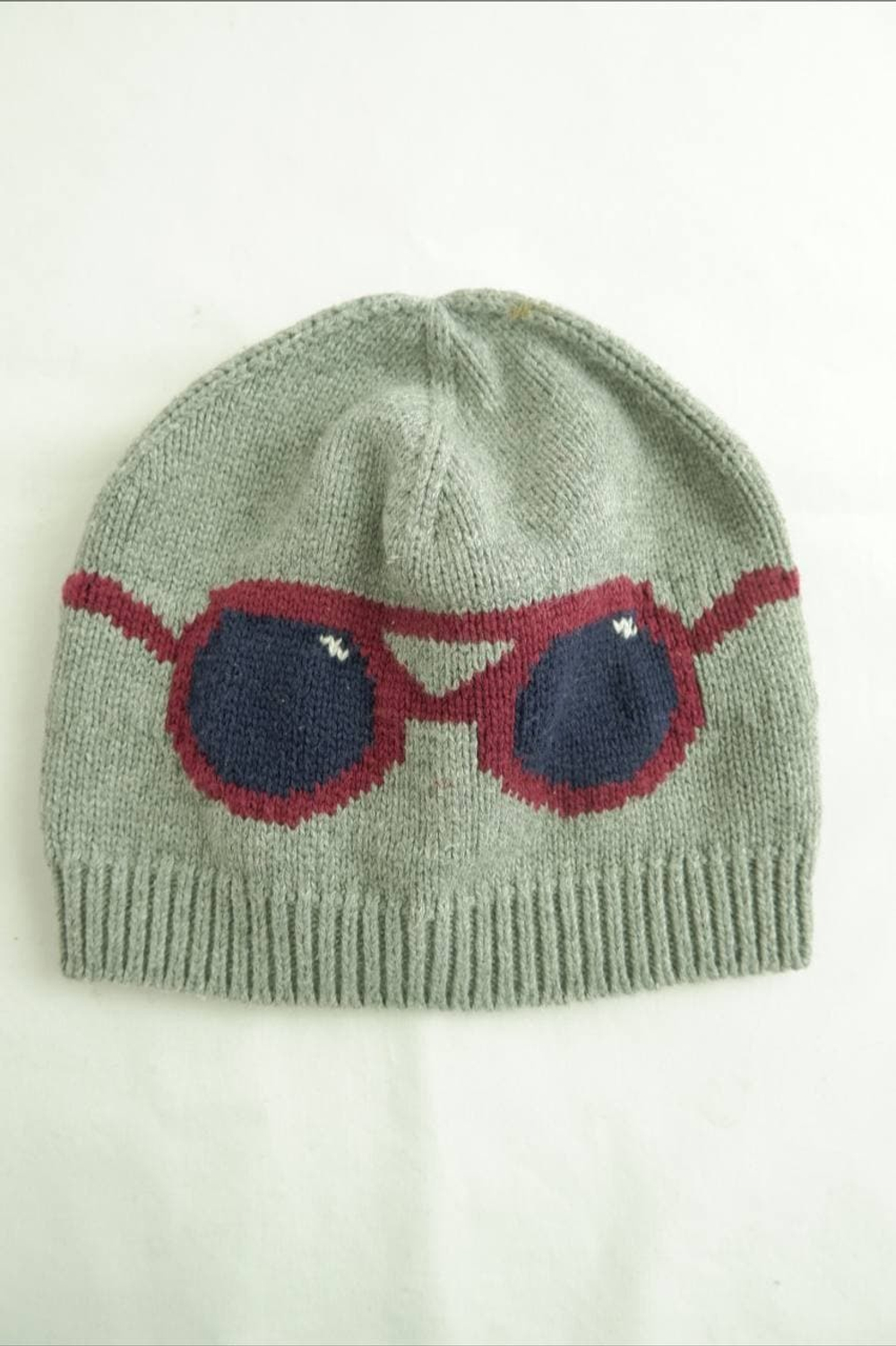 Шапка модная на 6-12 месяцев