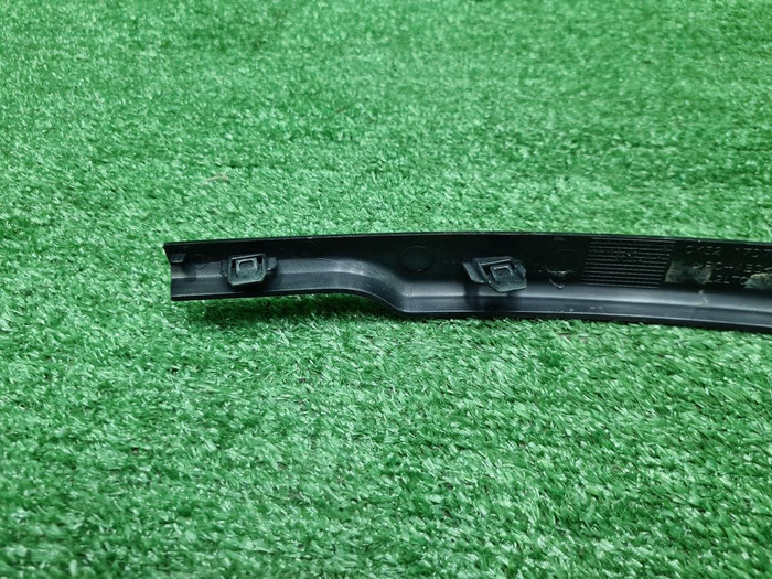 Молдинг перед. бампера Range Rover Vogue 4 (12-17)