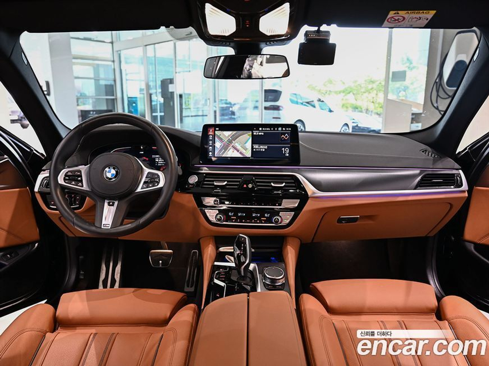 BMW 5 Series (G30) 520i M Sports (02.2023)