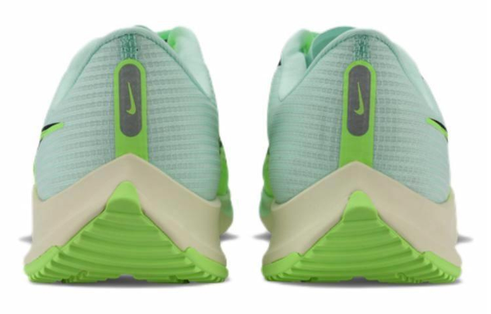 Кроссовки Nike Zoom Rival Fly 3