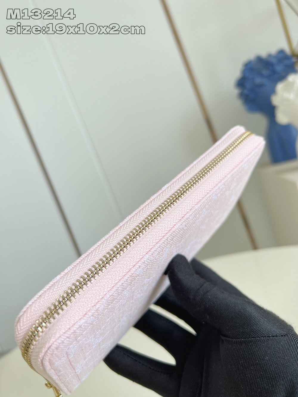 Louis Vuitton Zippy Wallet
