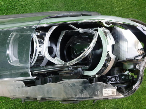 Битая Фара левая BMW 5er G30 (2017-2020) LED