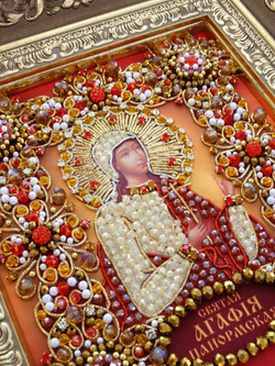 Ии-71 Набор для вышивания хрустальными камнями Святая Агафия