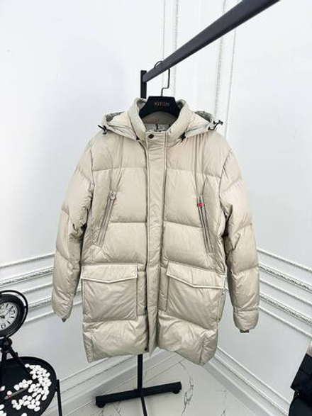 Пуховик Kiton